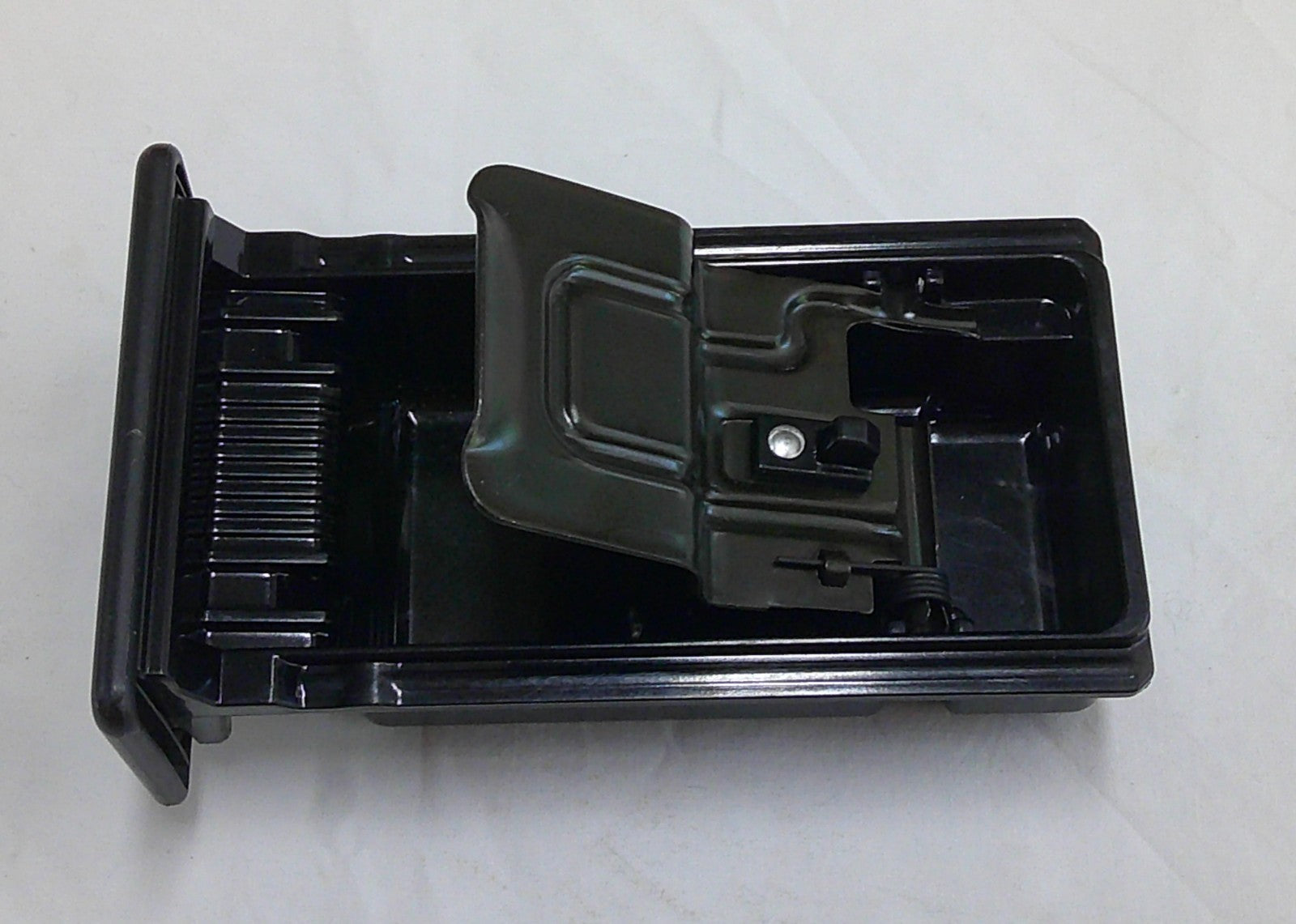 00 - 06 Subaru Legacy Outback Baja Dash Console Ashtray OEM 66160-AE000 R2 - RarePartsFinder.Com