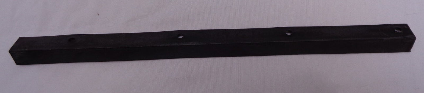 84-89 CORVETTE FRONT BUMPER FACIA SUPPORT BRACE RH 14064556 A1