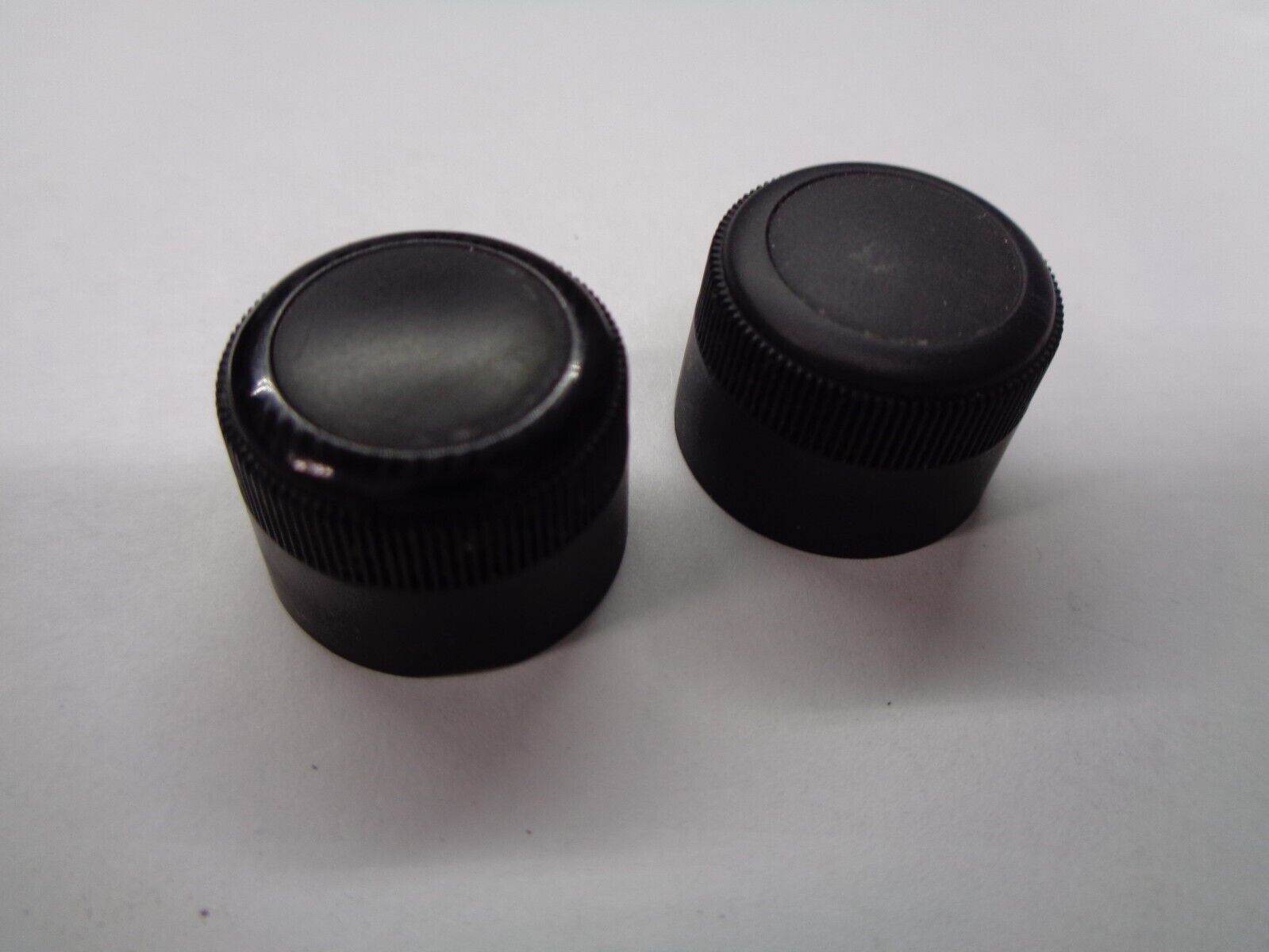 2007 HONDA CRV STEREO RADIO TUNER KNOB SET OEM FREE SHIPPING! - RarePartsFinder.Com