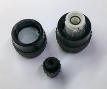 2006 GMC YUKON DENALI RADIO STEREO CONTROL KNOB  SET OEM