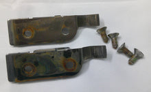 1998 - 2004 NISSAN FRONTIER SUNROOF HINGE SET OEM  A17