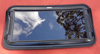 2013 - 2018 NISSAN ALTIMA SEDAN FACTORY SUNROOF GLASS OEM 91210-3TA1A