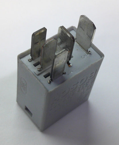 USA SELLER BOSCH FORD RELAY F57B-14B192-AA  TESTED OEM 1 YEAR WARRANTY F1
