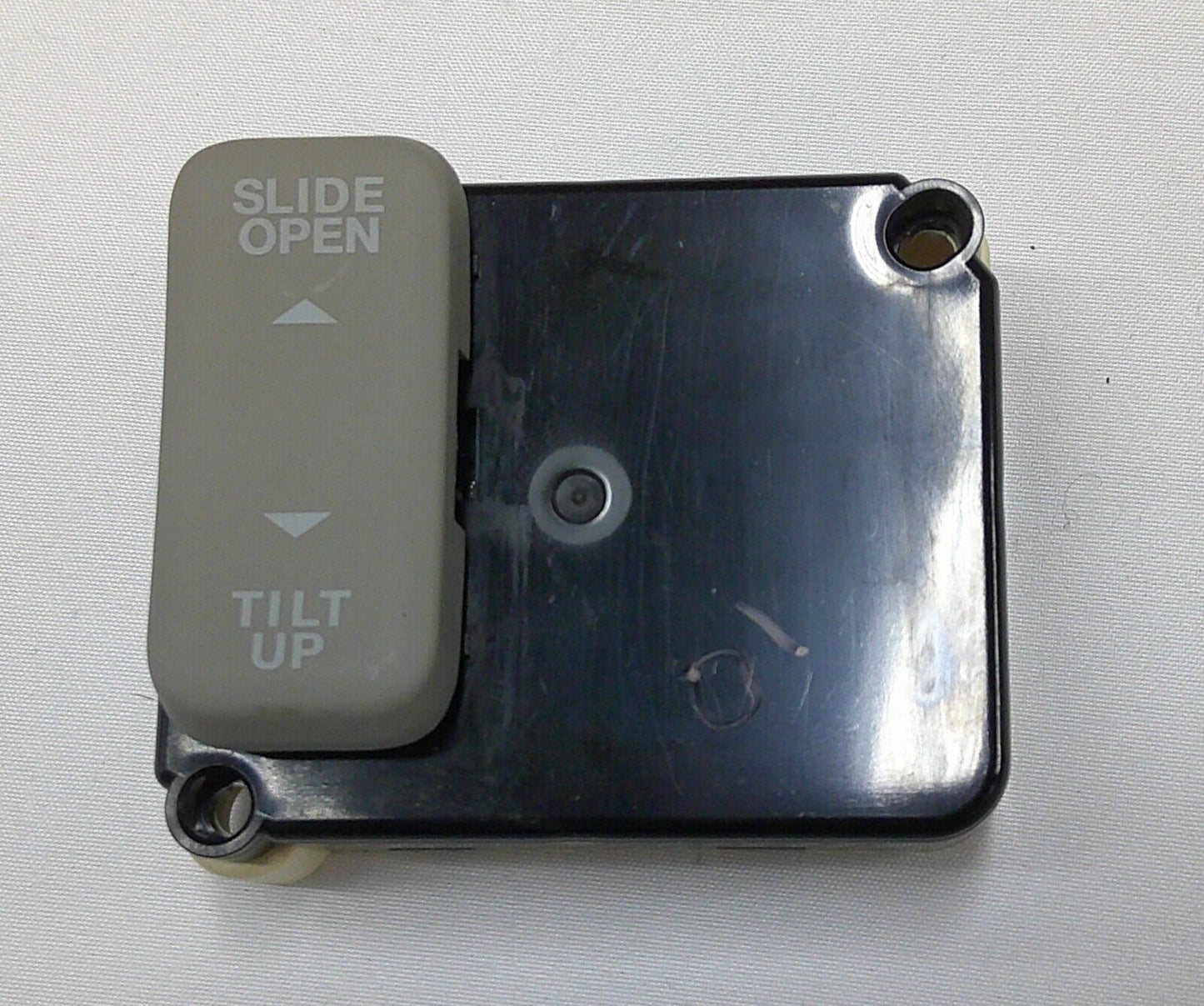1997 - 2001 TOYOTA CAMRY SUNROOF SWITCH OEM TESTED FREE SHIPPING!  A17 - RarePartsFinder.Com