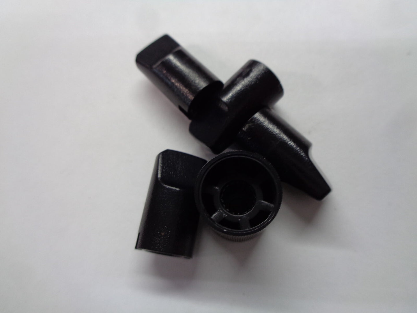 1993  MERCURY COUGAR STEREO TUNER RADIO KNOB SET OEM FACTORY FREE SHIPPING!