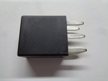 USA SELLER GM DECO RELAY 96376552 1 YEAR WARRANTY TESTED OEM FREE SHIPPING GM7 - RarePartsFinder.Com