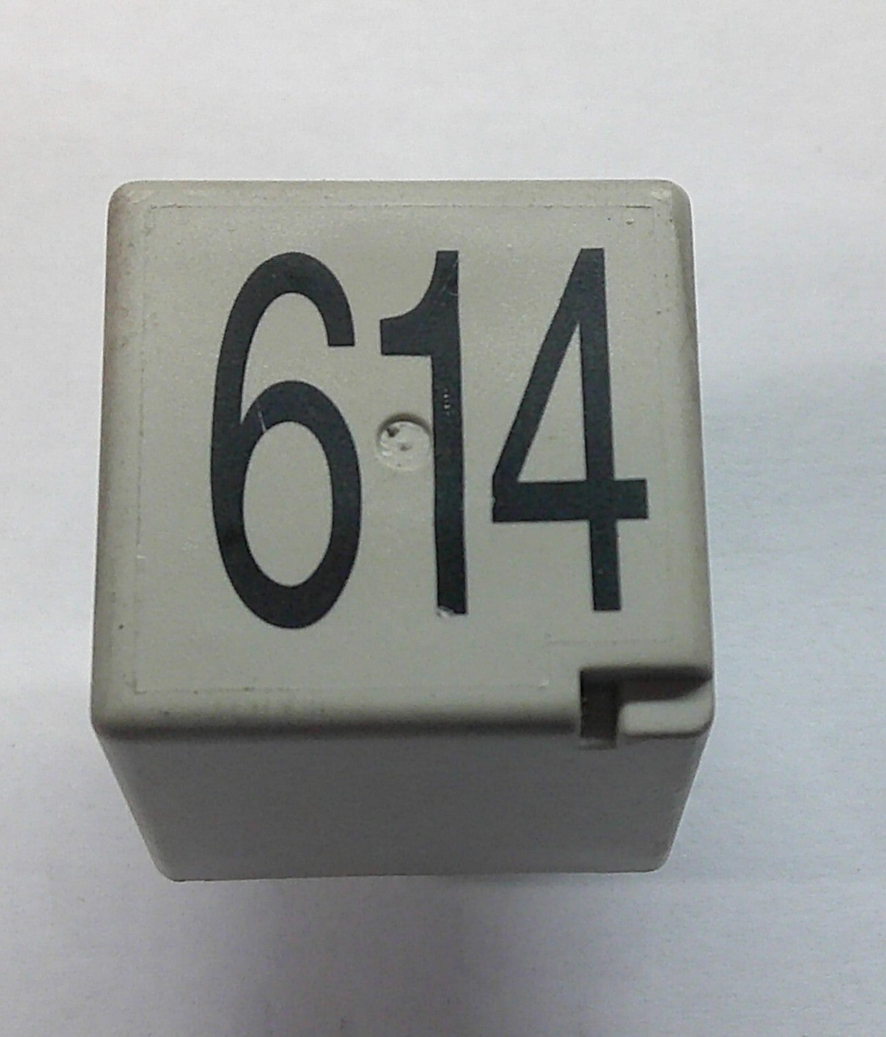 USA SELLER VW AUDI PORSCHE RELAY 614  TESTED 1 YEAR WARRNTY FREE SHIPPING VW1 - RarePartsFinder.Com
