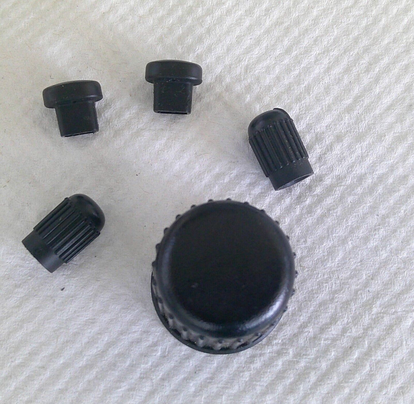 2002 DODGE DURANGO RADIO STEREO TUNER KNOB SET OEM FREE SHIPPING - RarePartsFinder.Com