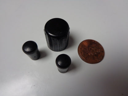 2000 HYUNDAI ACCENT RADIO STEREO CONTROL KNOB SET OEM FREE SHIPPING! - RarePartsFinder.Com