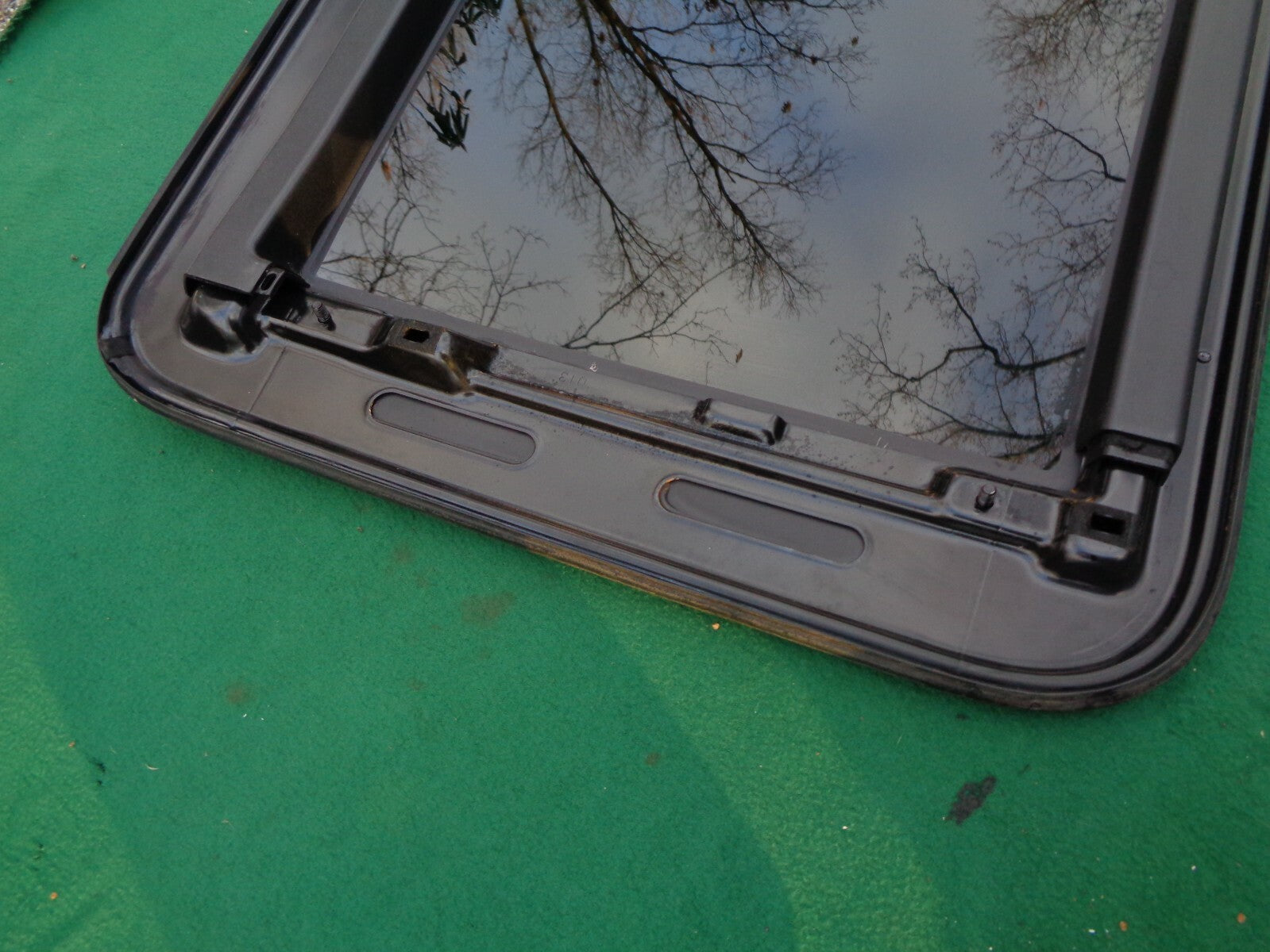 2001 2002 2003 TOYOTA HIGHLANDER OEM SUNROOF GLASS NO ACCIDENT FREE SHIPPING! - RarePartsFinder.Com