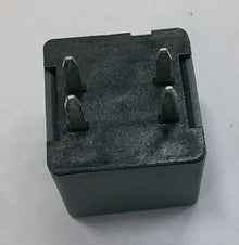 GM OMRON 12135175 OEM  RELAY  1 YEAR WARRANTY TESTED  GM3