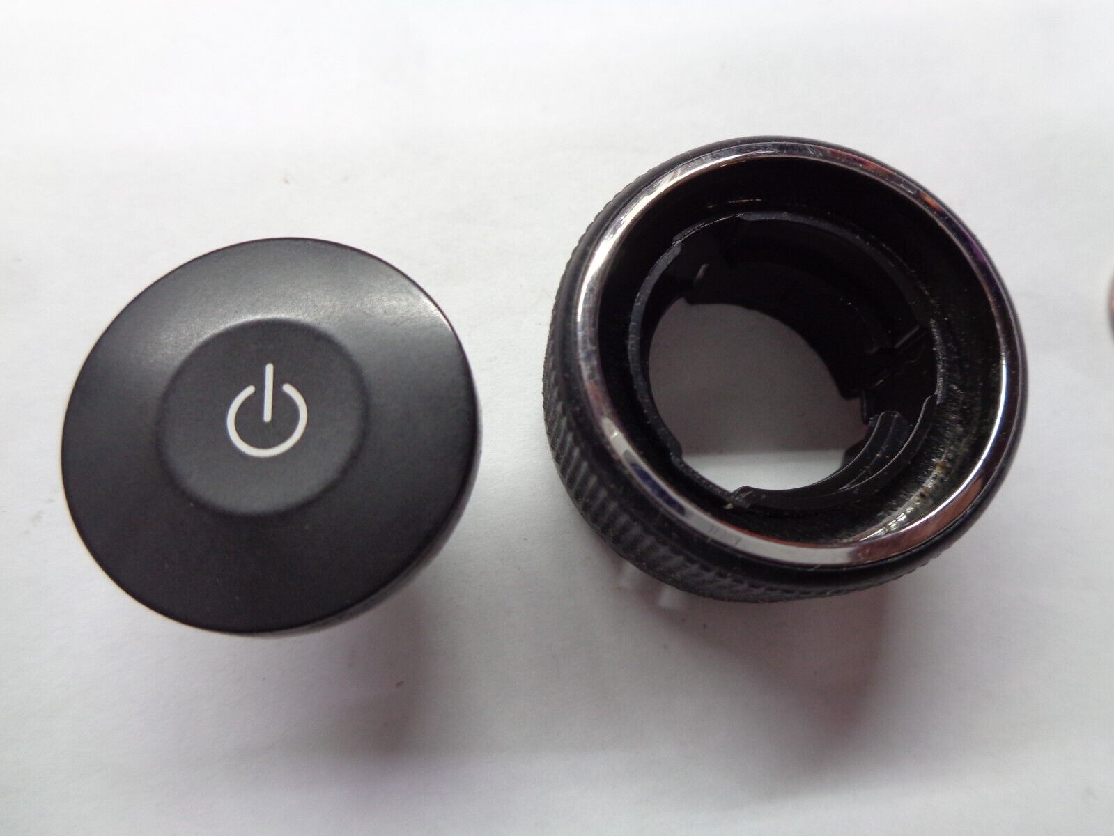 2009 2010 CHEVY AVEO  RADIO STEREO CONTROL KNOB OEM FREE SHIPPING! - RarePartsFinder.Com