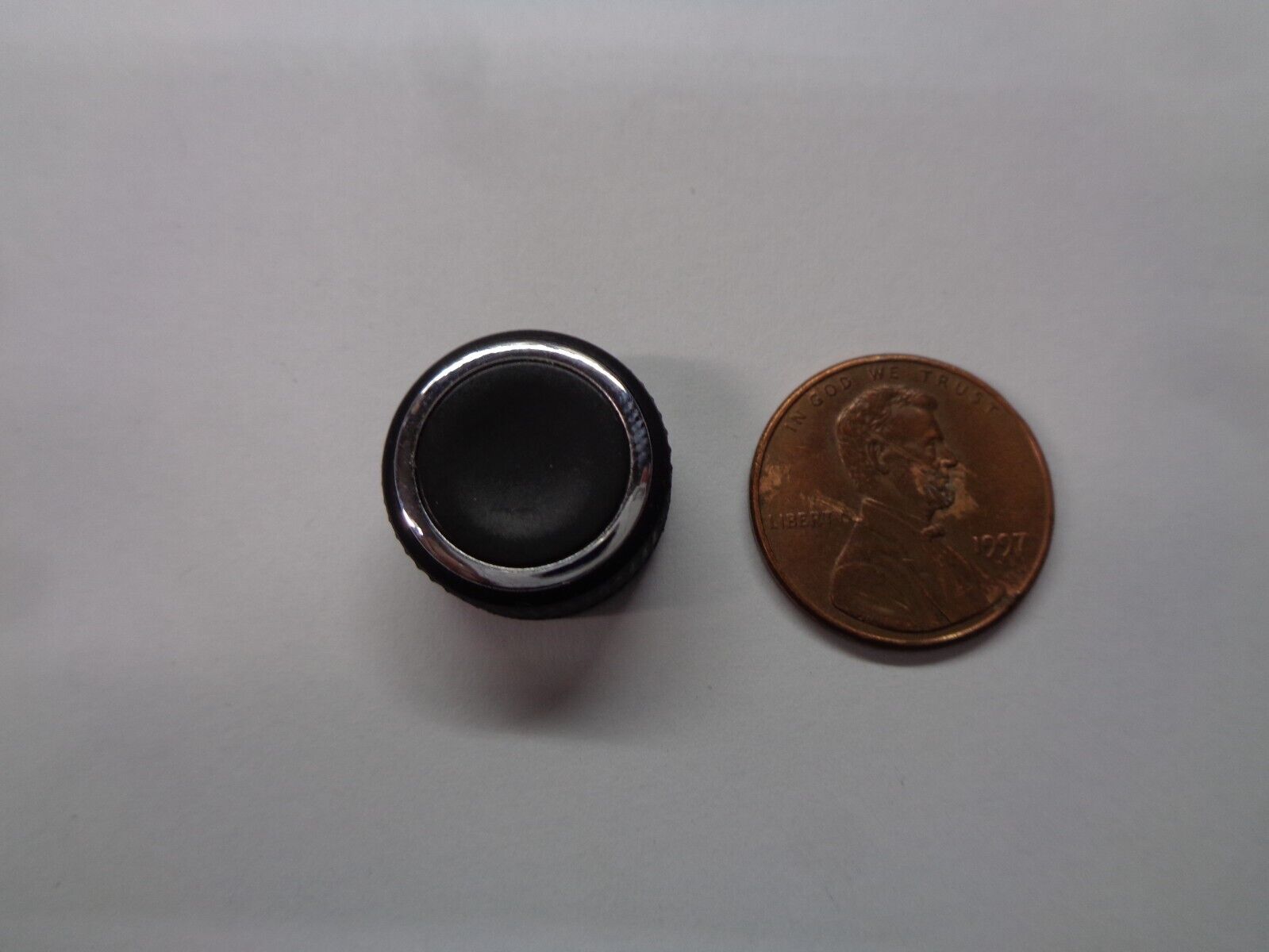 2008 SUZUKI XL-7 XL7 RADIO STEREO TUNER KNOB GENUINE OEM FREE SHIPPING - RarePartsFinder.Com