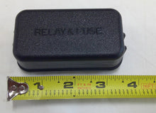 2001 - 2007 TOYOTA HIGHLANDER ENGINE FUSE BOX RELAY LID COVER R2 - RarePartsFinder.Com