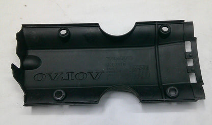 00 - 04 Volvo S40 V40 Engine Valve Cover 9207618 R2 - RarePartsFinder.Com