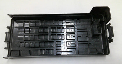 2005 - 2007 FORD FIVE HUNDRED 500 FUSE RELAY COVER LID 6E5Z-14A003-AA B2 - RarePartsFinder.Com