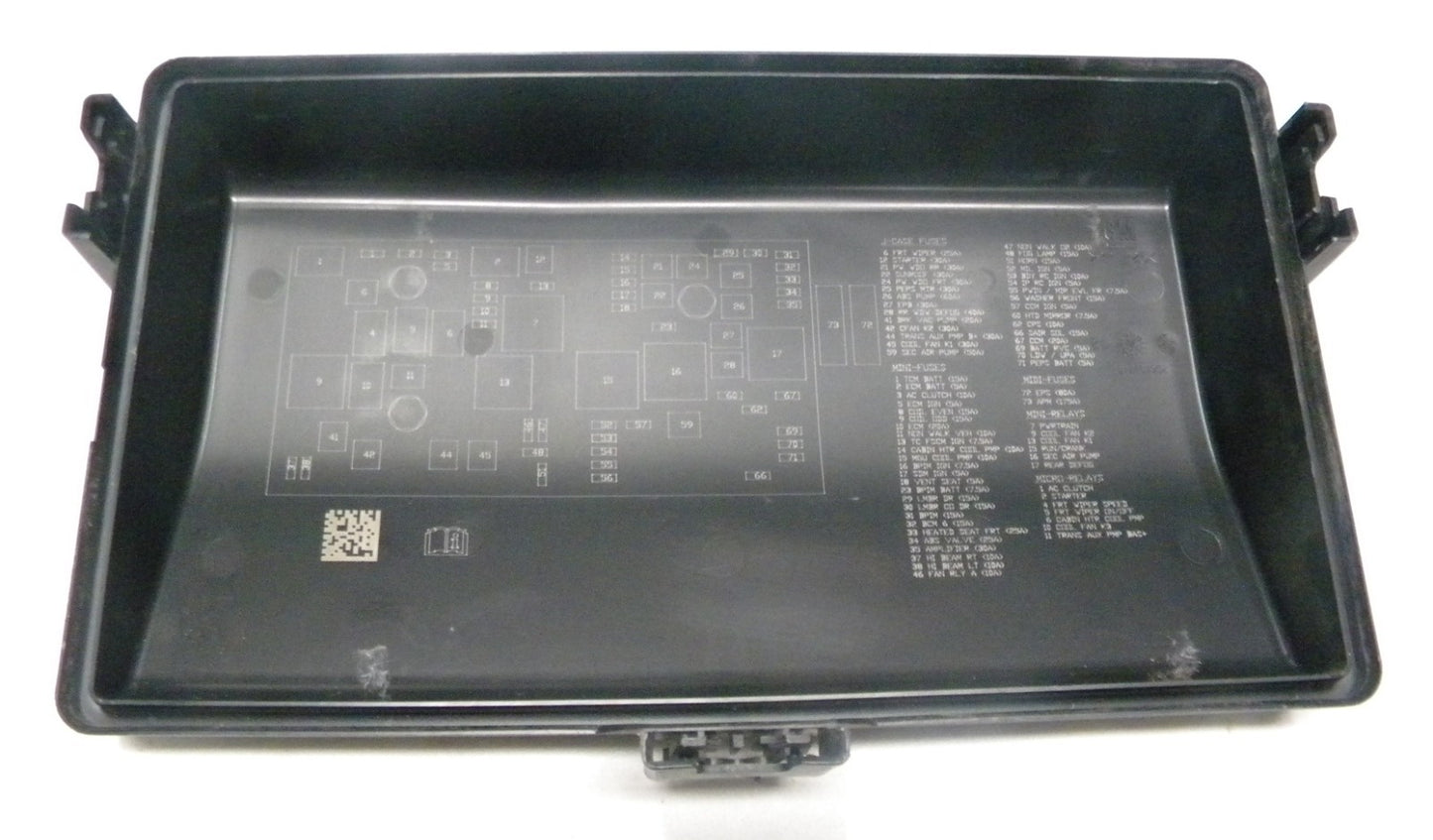 2013 - 2015 MALIBU ENGINE COMPARTMENT FUSE RELAY BOX TOP LID COVER 20918981 R3