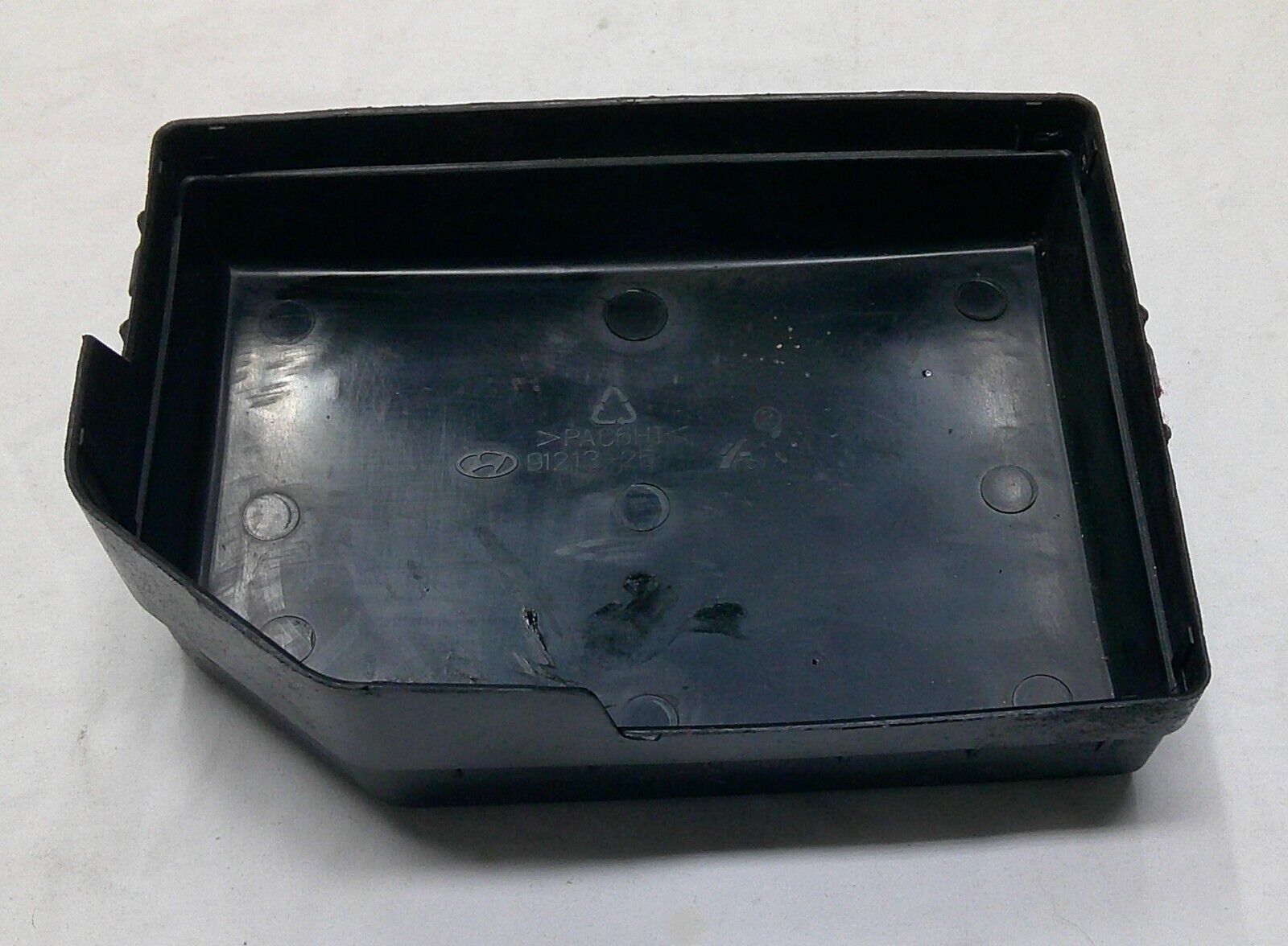 2002-2005 Hyundai Accent Under Hood Fuse Relay Box Lid Cover OEM Free Ship R1 - RarePartsFinder.Com