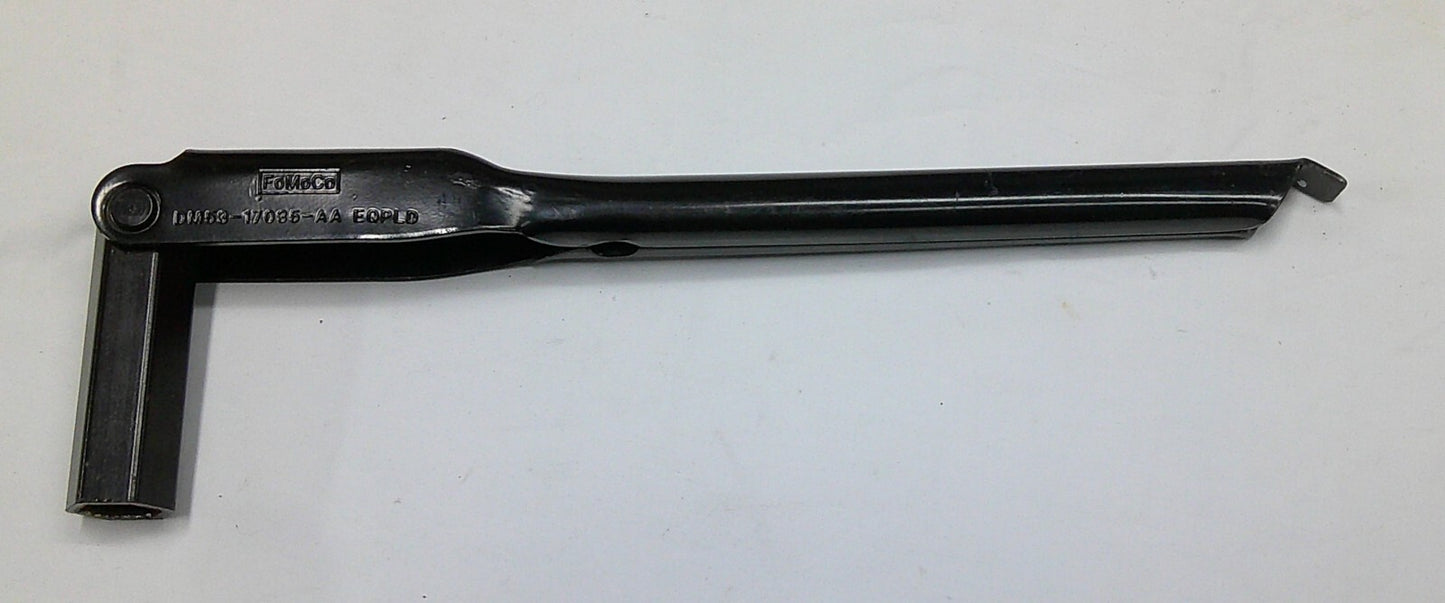 Ford Escape / Focus Emergency Floor Jack Components Lug Wrench DM5Z17032A B10 - RarePartsFinder.Com