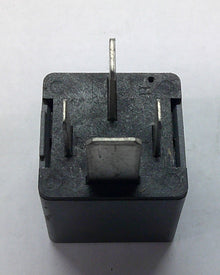 USA SELLER GM OEM OMRON RELAY 5810-0203 YEAR WARRANTY TESTED FREE SHIP GM12