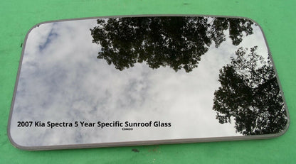 2007 KIA SPECTRA SPECTRA5 YEAR SPECIFIC  OEM FACTORY SUNROOF GLASS FREE SHIPPING - RarePartsFinder.Com
