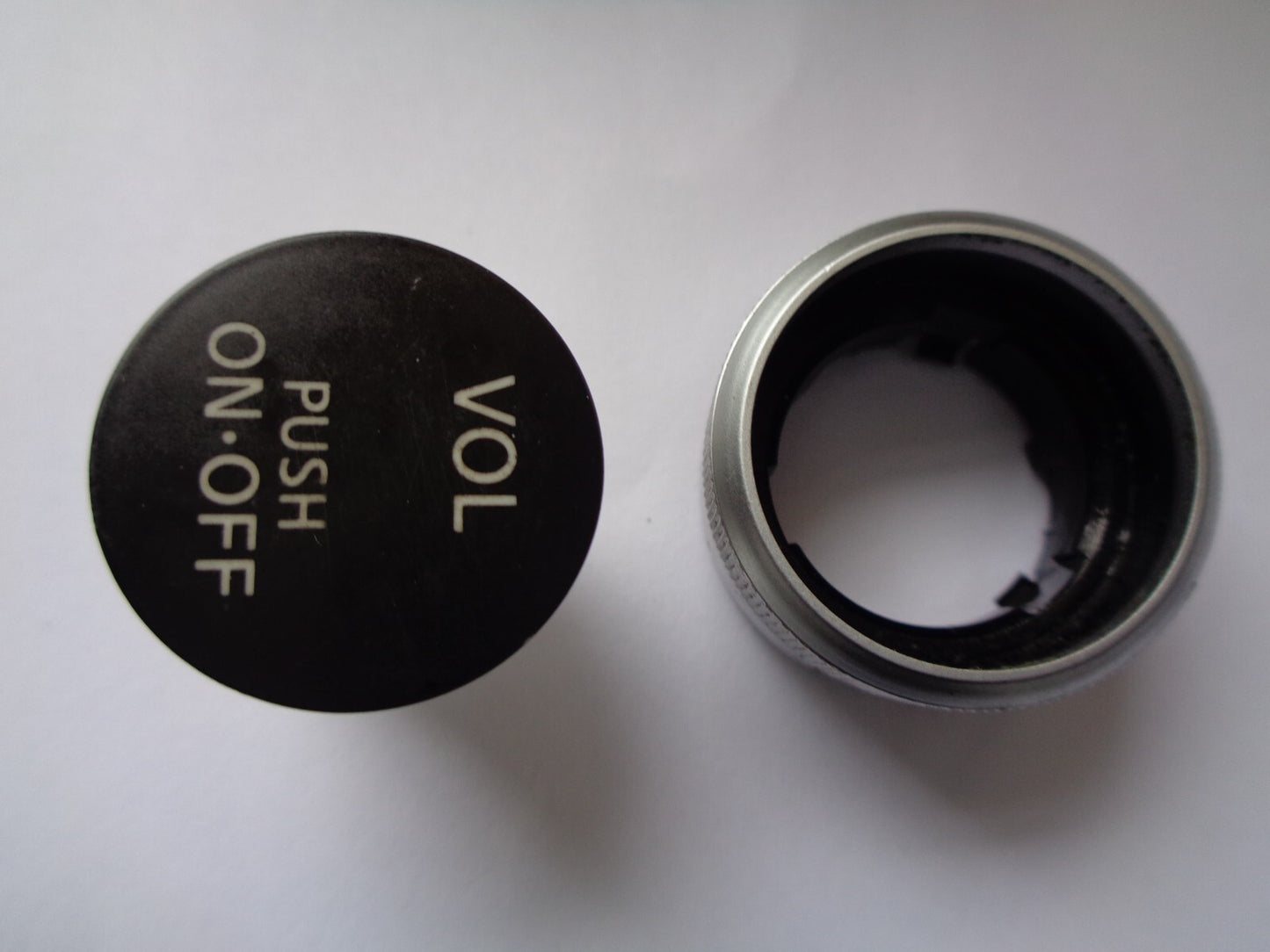 2005 2006 INFINITI G35 RADIO STEREO TUNER CONTROL KNOB OEM FREE SHIPPING!