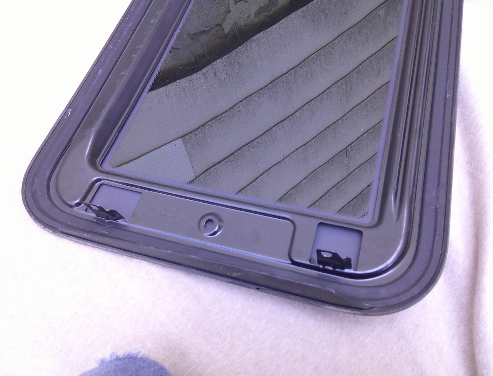 2018 NISSAN PATHFINDER YEAR SPECIFIC FRONT OEM SUNROOF GLASS PANEL FREE SHIPPING - RarePartsFinder.Com