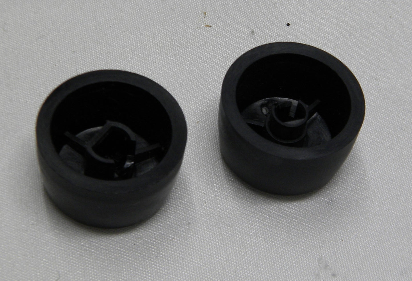2002 Toyota Avalon Radio Stereo Control Knob Set  OEM