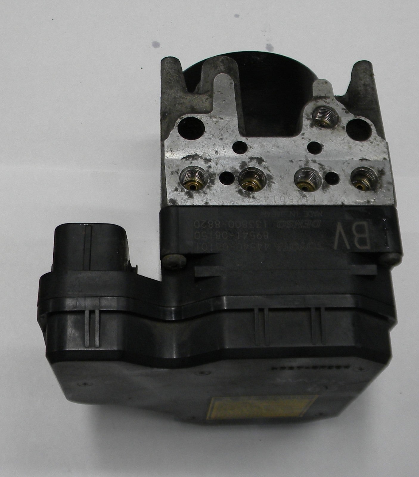 09 10 Toyota Sienna ABS Anti-Lock Brake Pump Control 44540-08101 89541-08150 M13