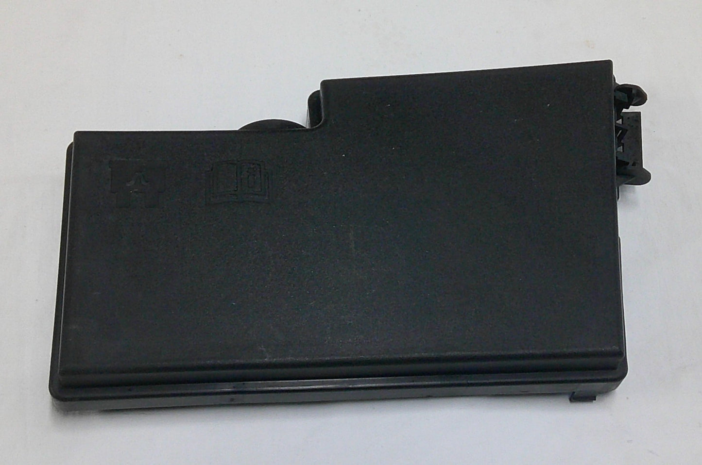 Volvo S40 C30 C70 V50 Engine Compartment Relay Fuse Cover Lid 30728349 R2