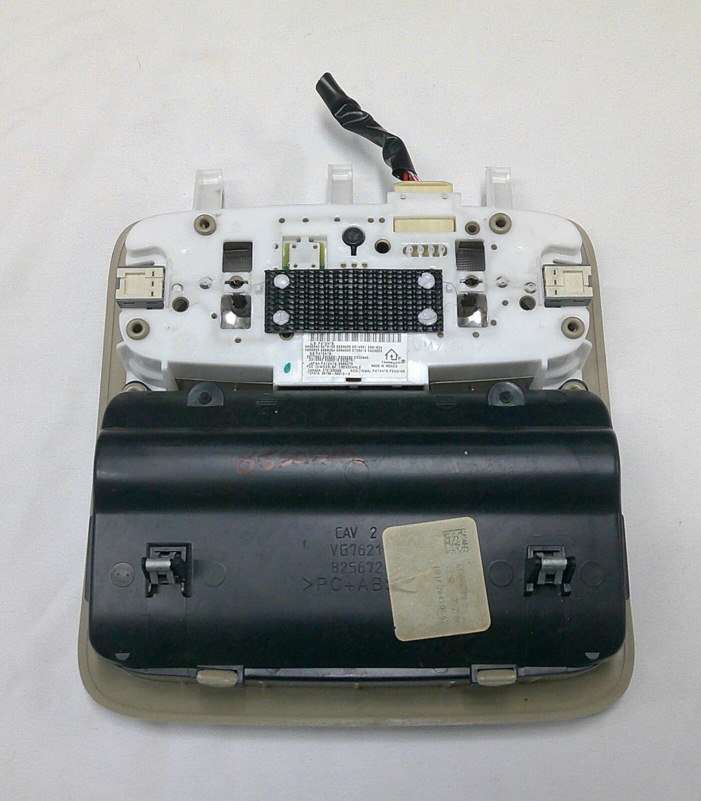 2004 - 2008 TOYOTA SOLARA BEIGE MAP DOME LIGHT ROOF OEM SUNROOF SWITCH PANEL B3