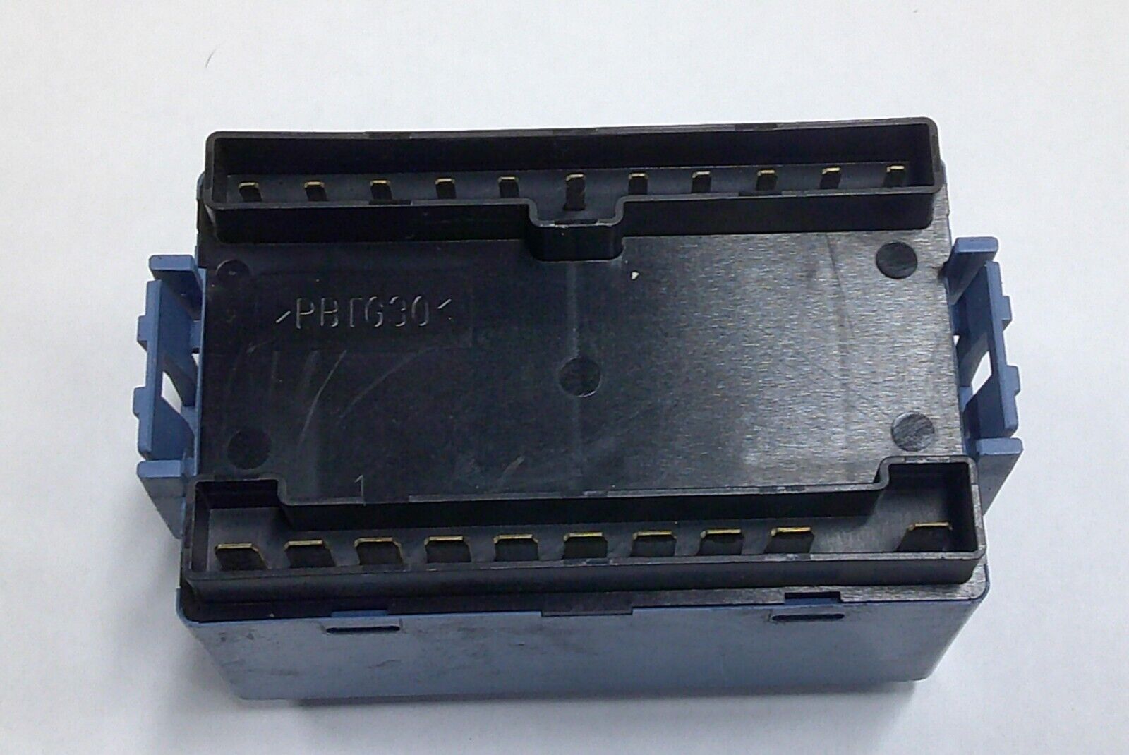 MITSUBISHI MONTERO FRONT ECU RELAY UNIT MR515653 OEM TESTED FREE SHIPPING! - RarePartsFinder.Com