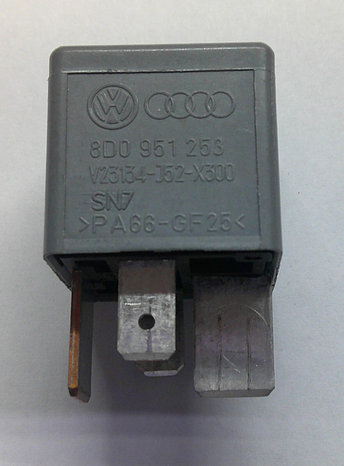 USA SELLER VW AUDI RELAY 370 8D0 951 253 TESTED 1 YEAR WARRNTY FREE SHIPPING VW1
