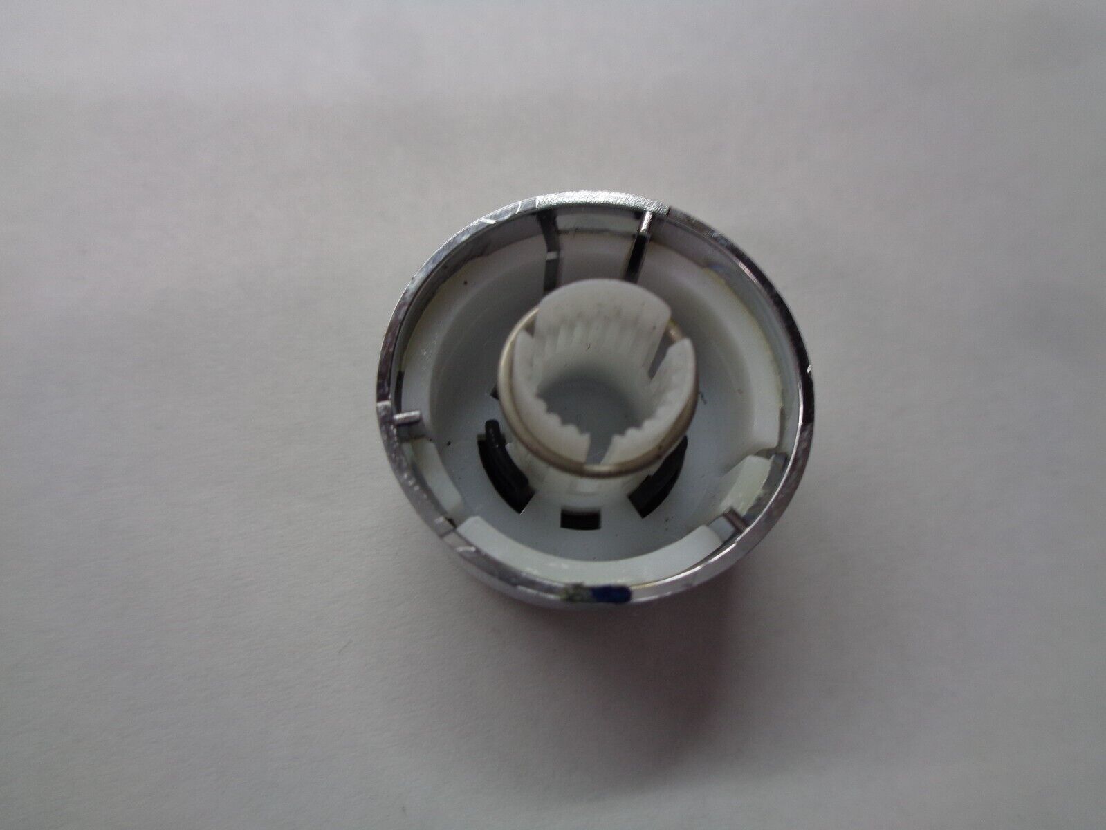 2009 AUDI TT RADIO STEREO TUNER CONTROL KNOB OEM FREE SHIPPING! - RarePartsFinder.Com