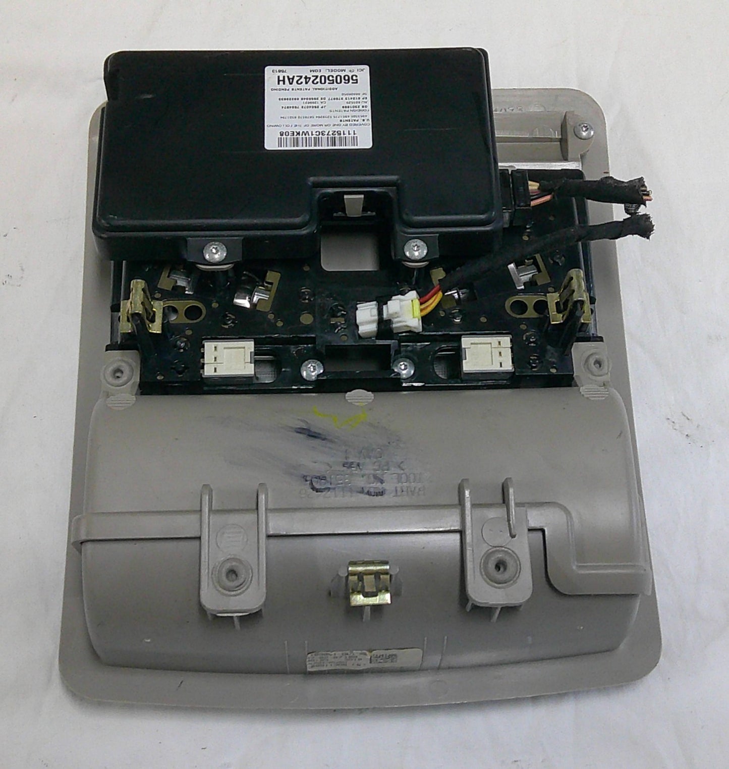 2005 - 2010 JEEP CHEROKEE MAP DOME LIGHT ROOF OEM PANEL B12