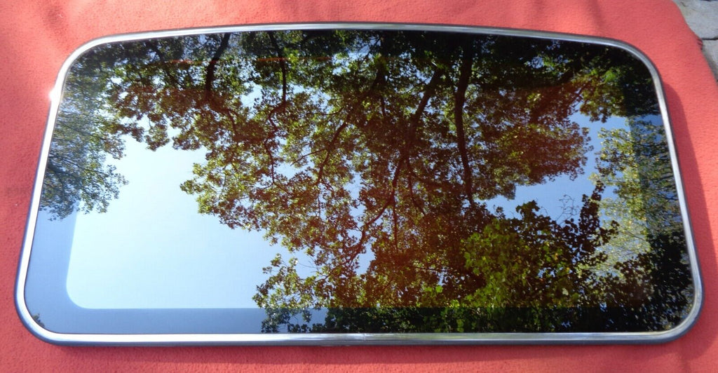 89 90 91 92 93 94 95 96 97 MERCURY COUGAR SUNROOF GLASS OEM FREE SHIPPING!