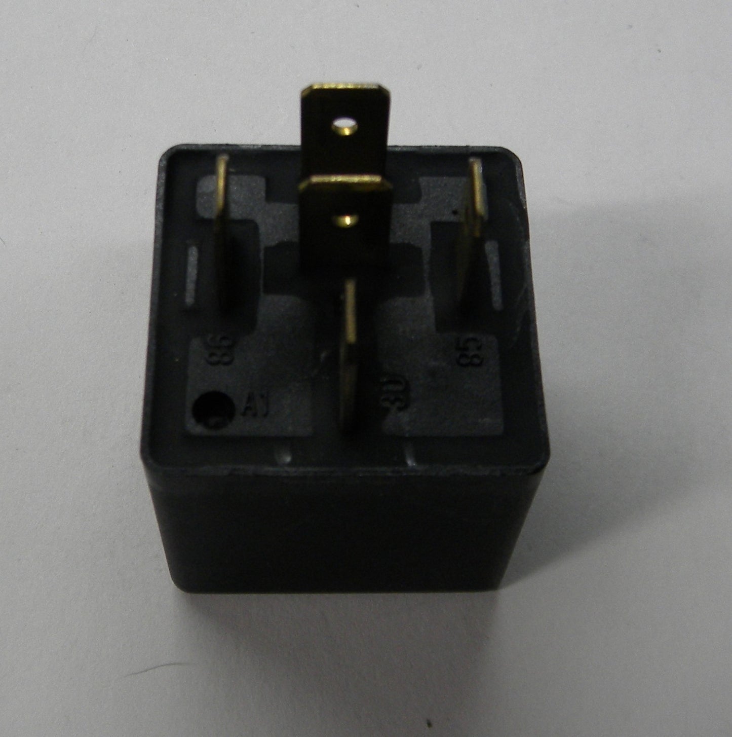 HYUNDAI  KIA DECO 39160-25000 RELAY OEM TESTED 1 YEAR WARRANTY  HY1