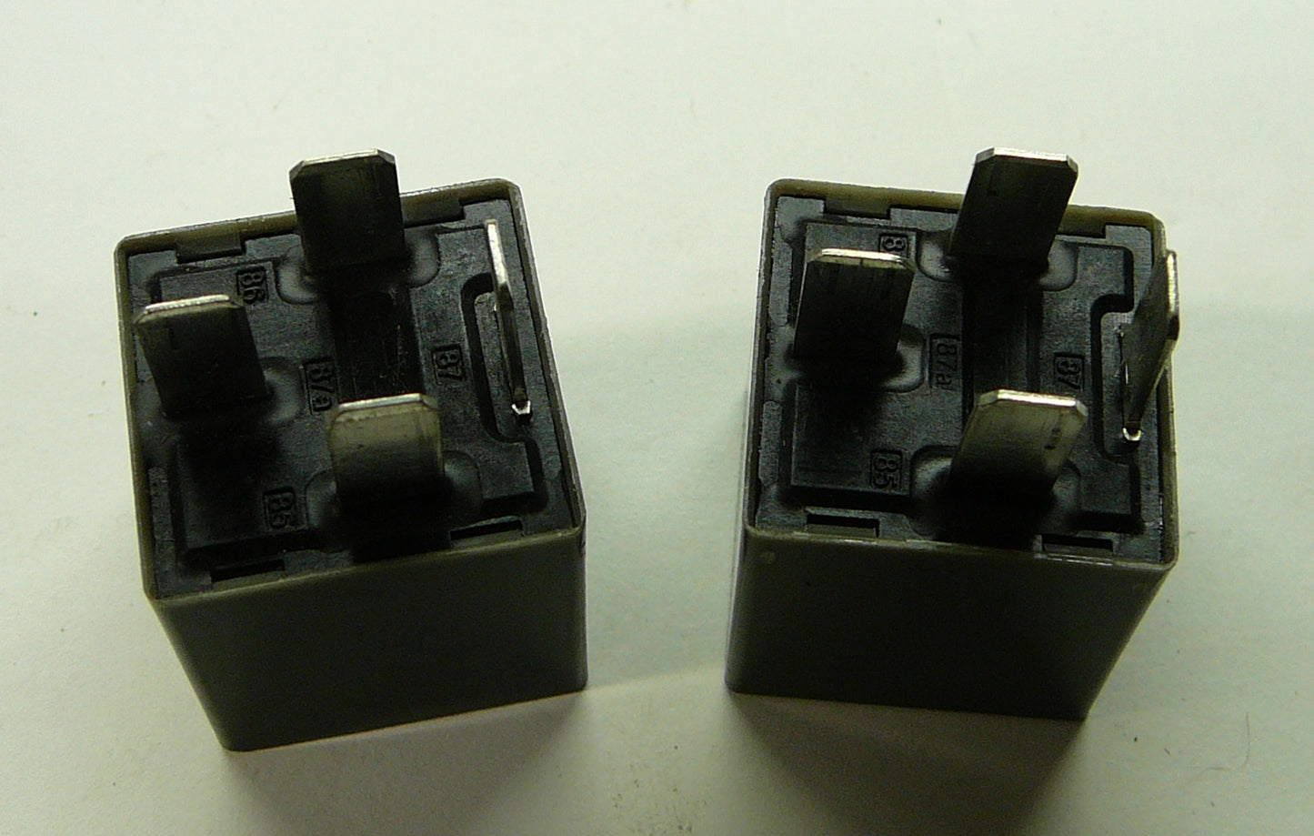 USA SELLER 13742703 2703 12V>PA66-GF45> RELAY SET 1 YEAR WARRANTY TESTED C1