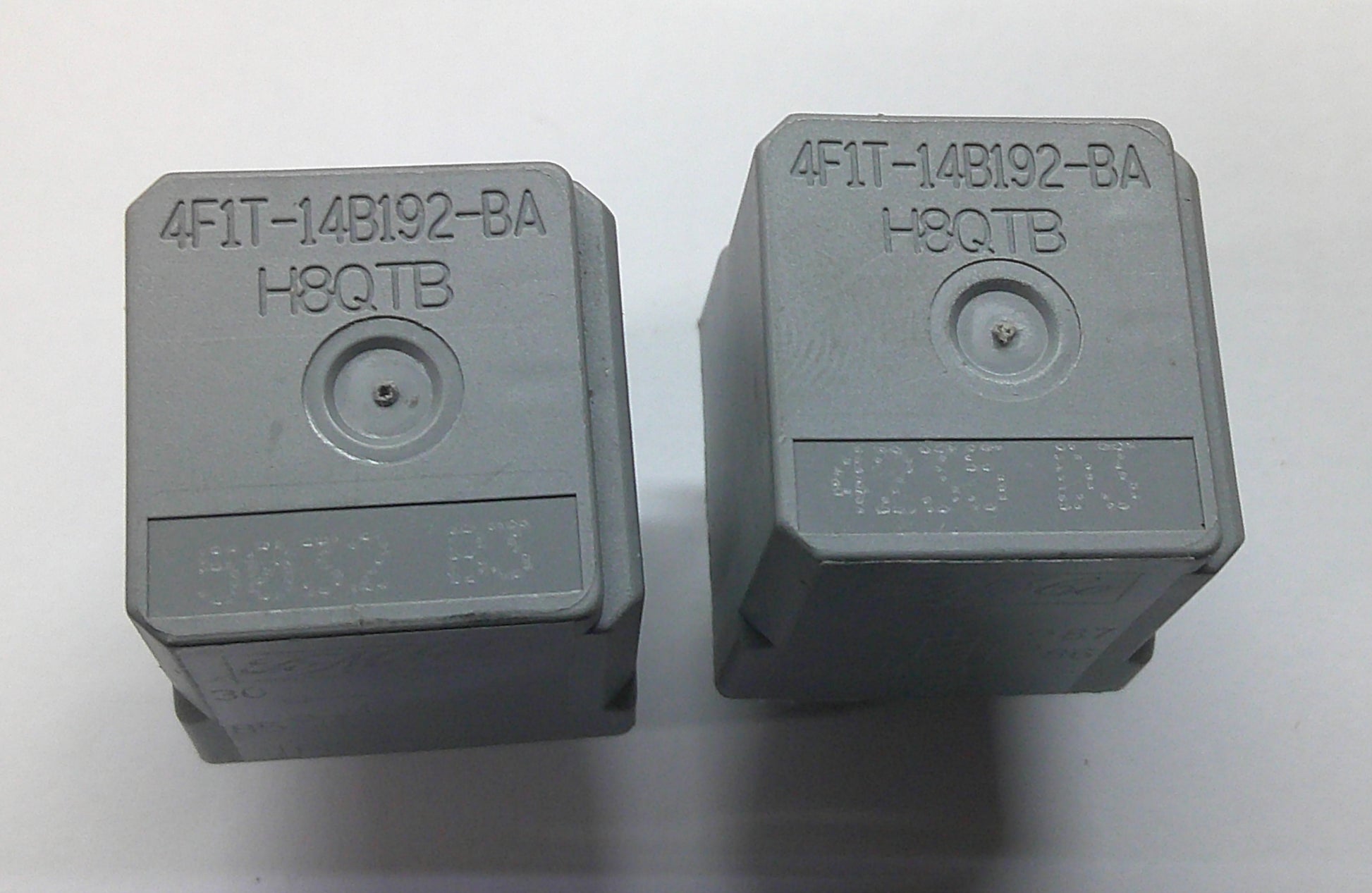 2x FORD OEM RELAY SET 4F1T-14B192-BA    H8QTB  TESTED  1 YEAR WARRANTY  F9 - RarePartsFinder.Com