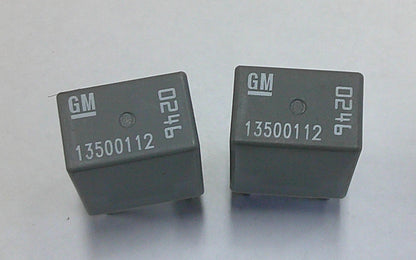 GM OEM 13500112  0246  RELAY 2 PIECE SET 1 YEAR WARRANTY TESTED  GM3
