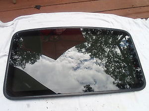 1999 CHRYSLER LHS YEAR SPECIFIC SUNROOF GLASS PANEL NO ACCIDENT OEM FREE SHIP