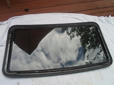 1999 CHRYSLER LHS YEAR SPECIFIC SUNROOF GLASS PANEL NO ACCIDENT OEM FREE SHIP - RarePartsFinder.Com