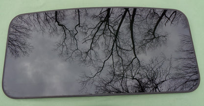 2008 - 2013 GMC SIERRA 1500 2500  3500 OEM FACTORY SUNROOF GLASS PANEL