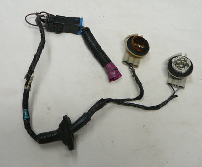1998 - 2004 Cadillac STS Socket Rear L or R Taillight Wire Harness 16525781 A11