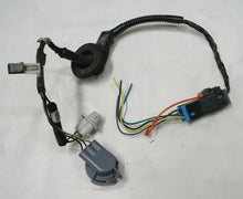 00 - 05 Buick LeSabre Socket Rear L or R Taillight Wire Harness 16532855 A10