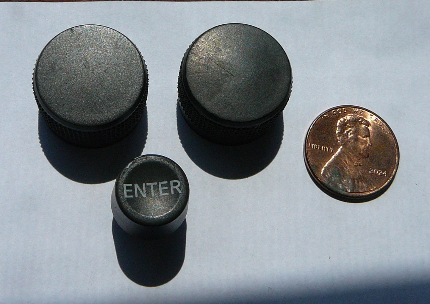 2004 2005 Nissan Maxima Radio Stereo Volume Control Knob Set  OEM