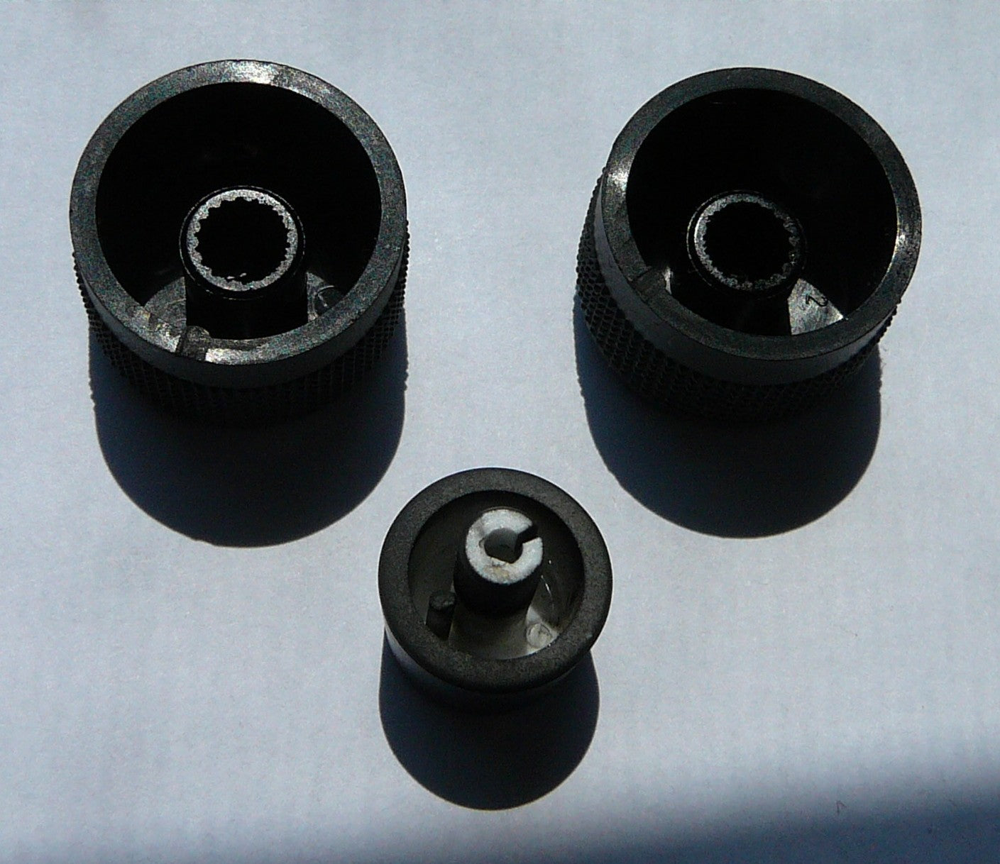 2004 2005 Nissan Maxima Radio Stereo Volume Control Knob Set  OEM