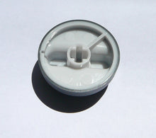 98 - 05 Blazer OEM S10 Jimmy Bravada Sanoma Headlight Switch Knob 15755955 A17