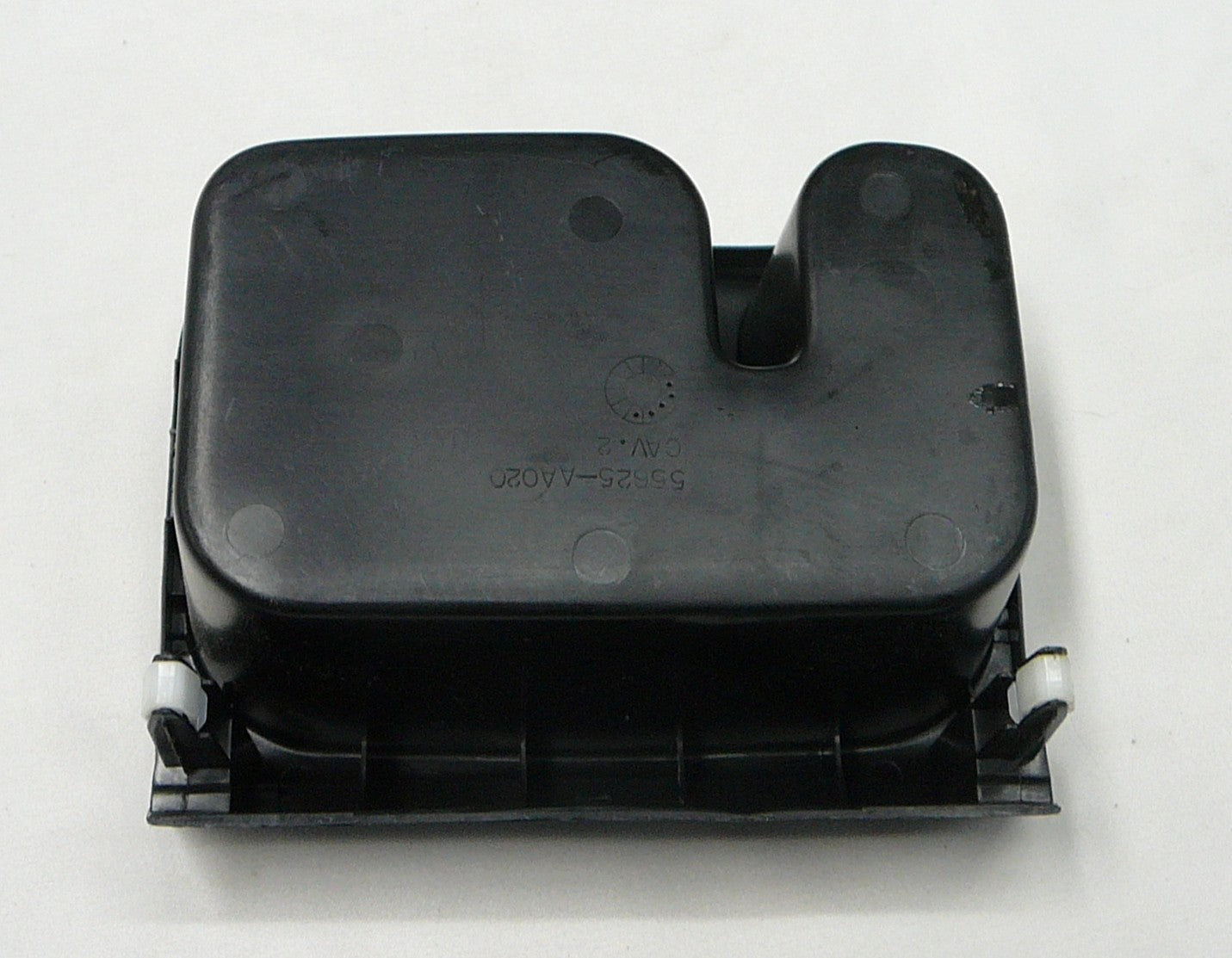 2002 - 2005 Toyota Camry Center Console Cup Holder OEM 55625-AA020 Black B4