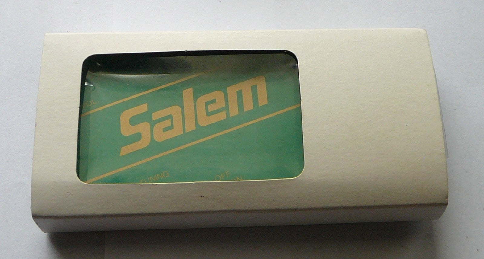 Salem Cigarettes AM/FM Pocket Transistor Promotional Radio New In Box  D1